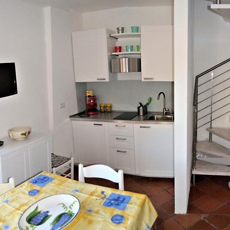Le Soleil Apartment Spiaggia di Cavoli Exterior photo