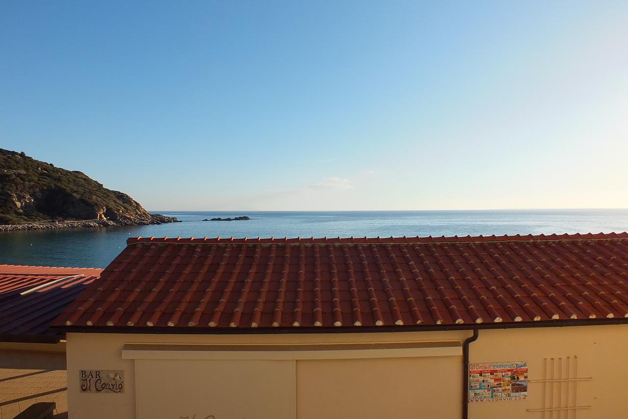 Le Soleil Apartment Spiaggia di Cavoli Exterior photo